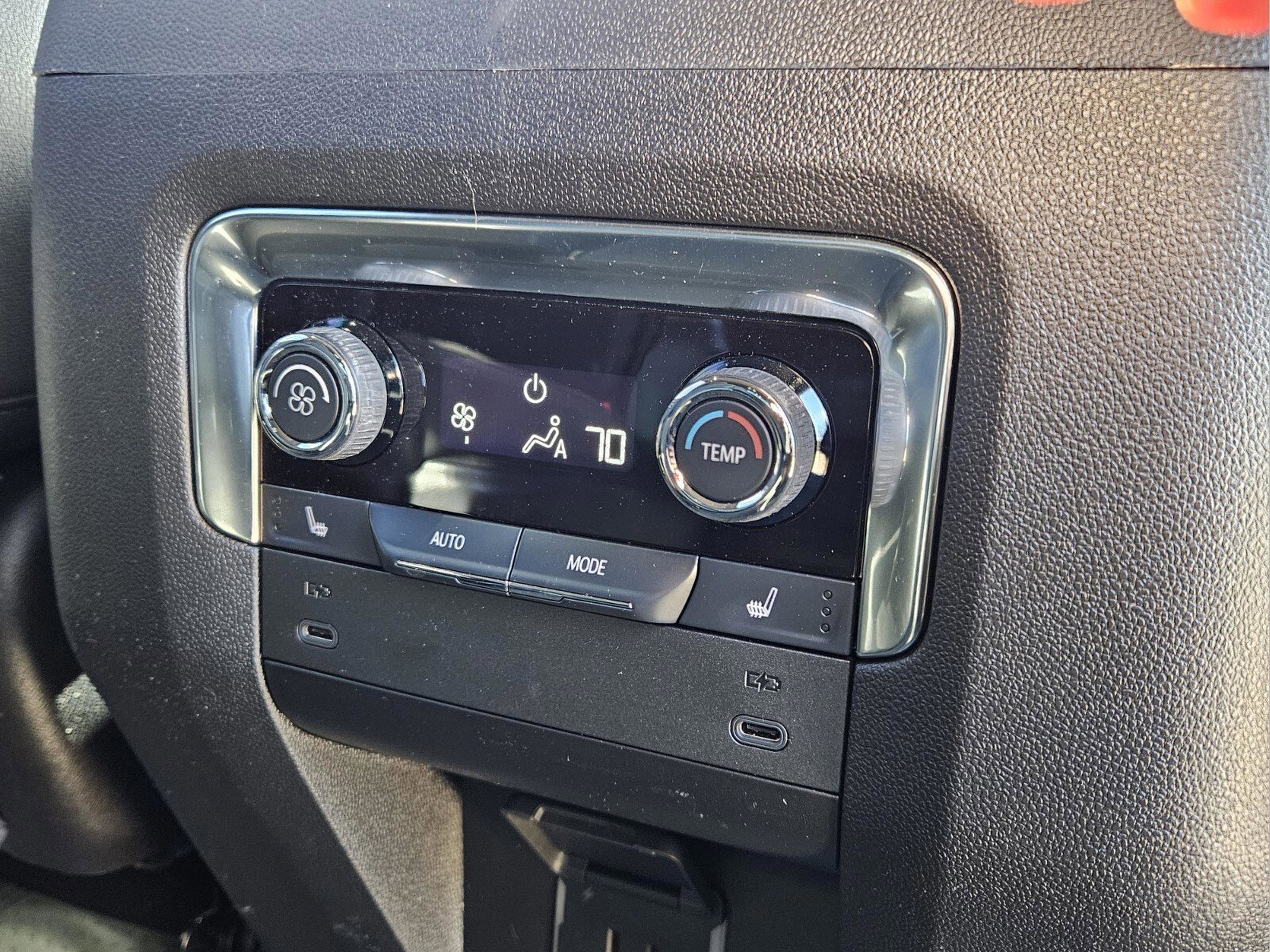 Used 2025 Chevrolet Tahoe RST w/ Comfort Package image 15