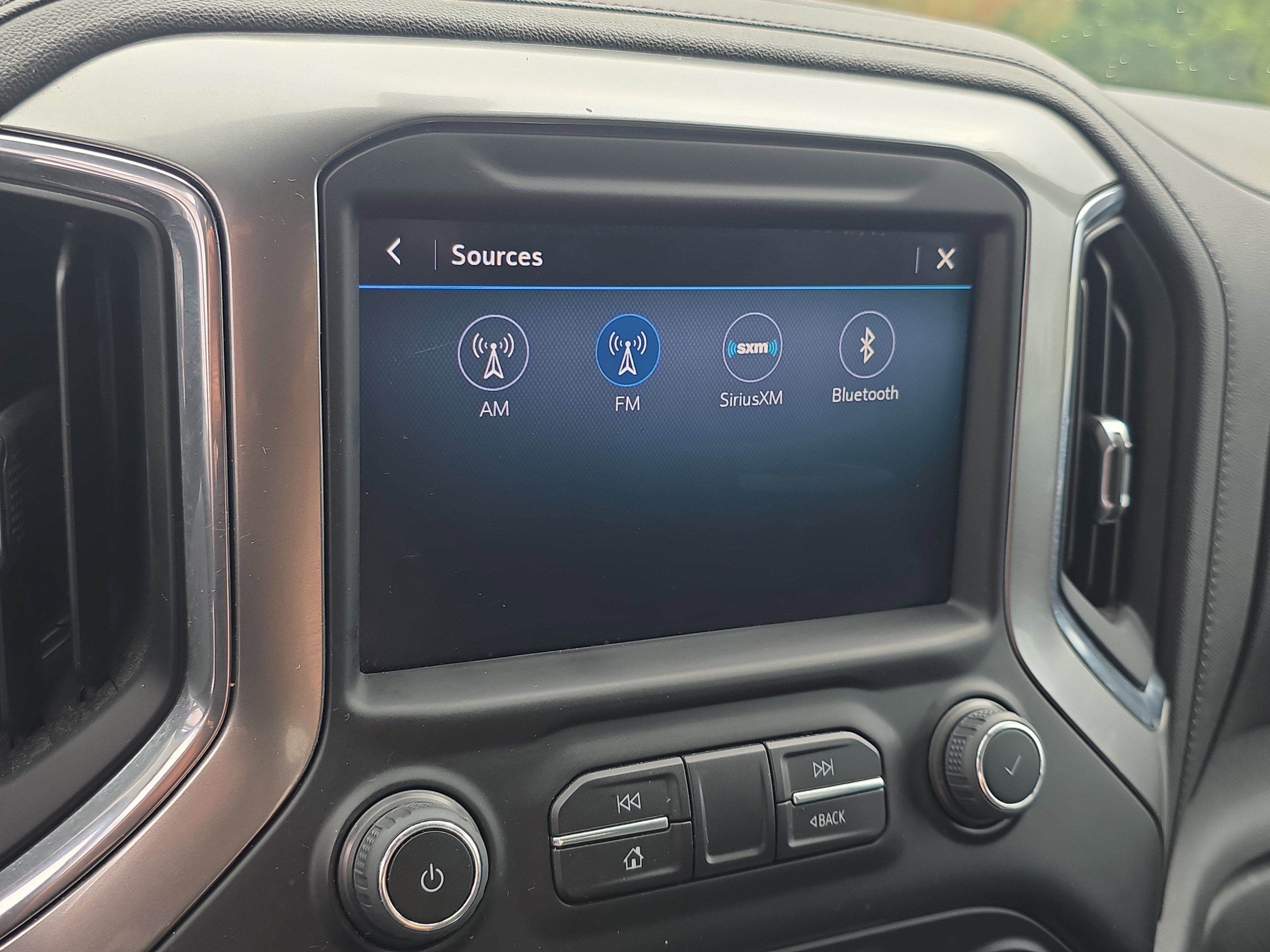 Used 2021 Chevrolet Silverado 1500 LT Trail Boss image 28