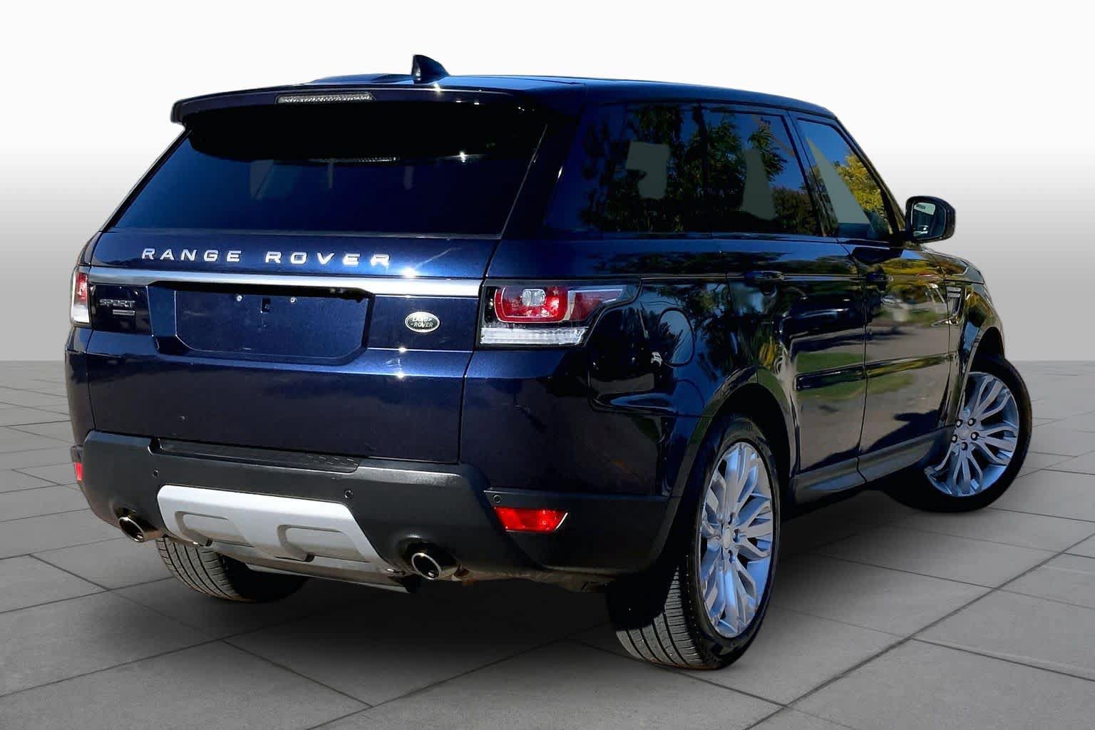 Used 2017 Land Rover Range Rover Sport HSE AWD/4WD image 13