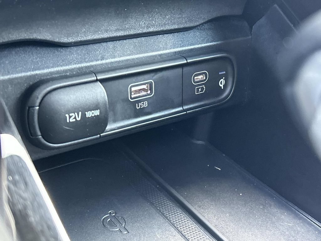 Used 2025 Kia Telluride S AWD/4WD image 35
