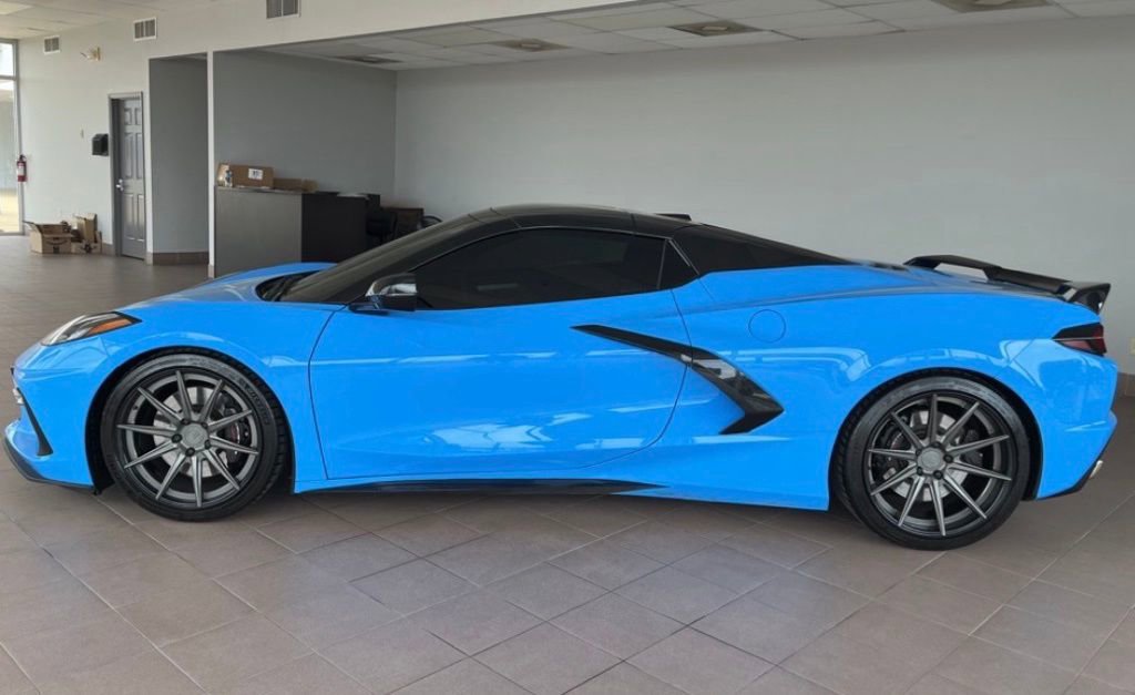Used 2020 Chevrolet Corvette Stingray Preferred Conv w/ 2LT Preferred Equipment Group RWD image 4