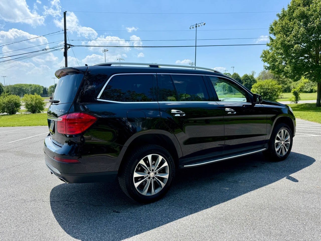 Used 2013 Mercedes-Benz GL 450 4MATIC w/ Premium 1 Pkg image 5