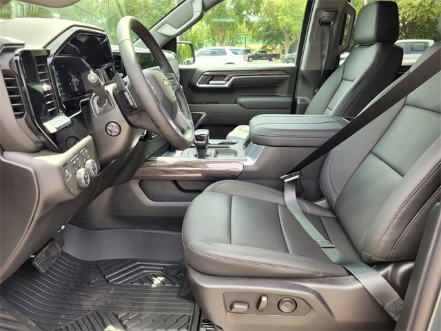 New 2026 Chevrolet Silverado 1500 LTZ w/ LTZ Premium Package image 14