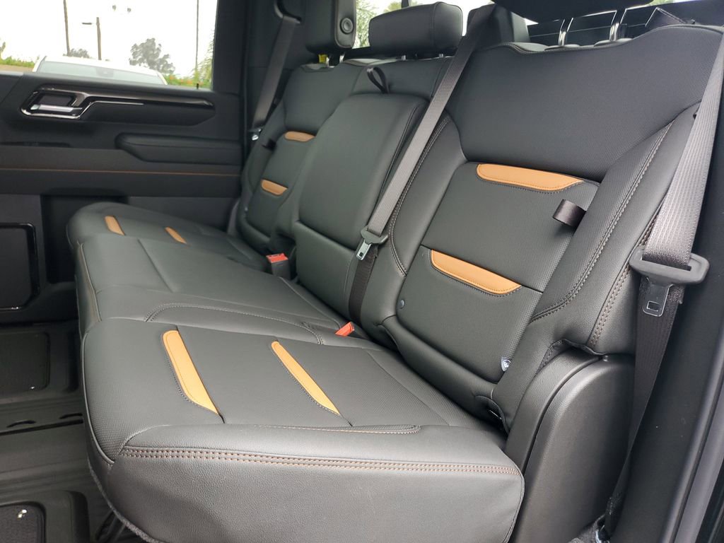 New 2026 GMC Sierra 2500 AT4 w/ AT4 Premium Plus Package AWD/4WD image 14