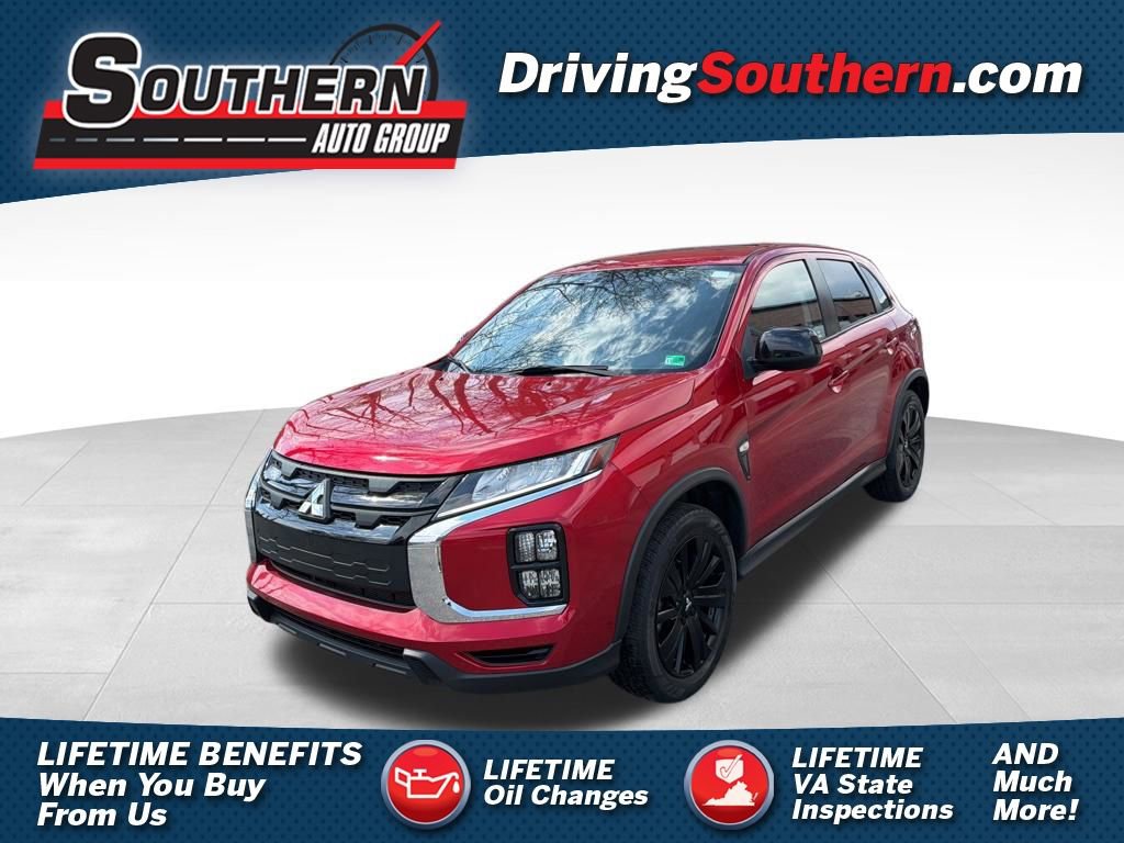 Used 2023 Mitsubishi Outlander Sport SE image 1