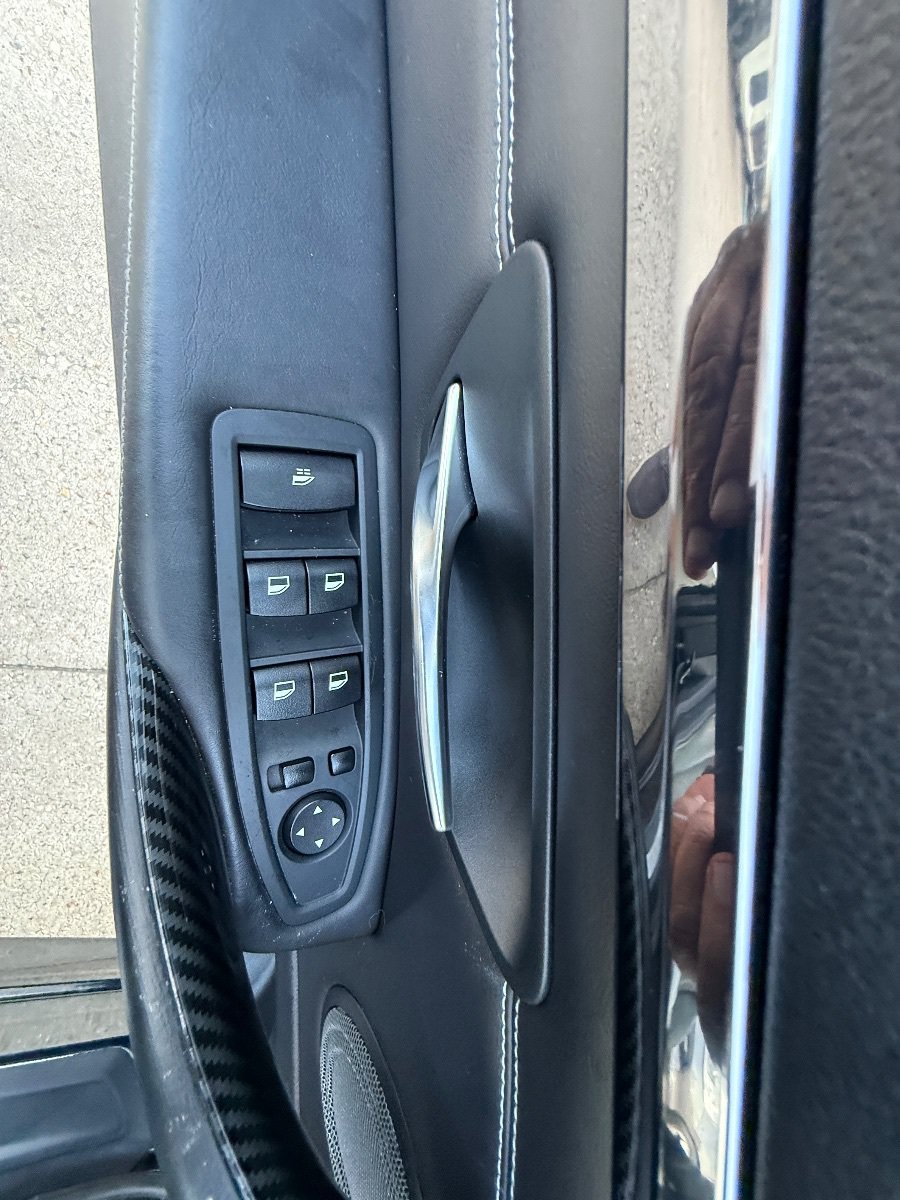 Used 2015 BMW M4 Convertible RWD image 20