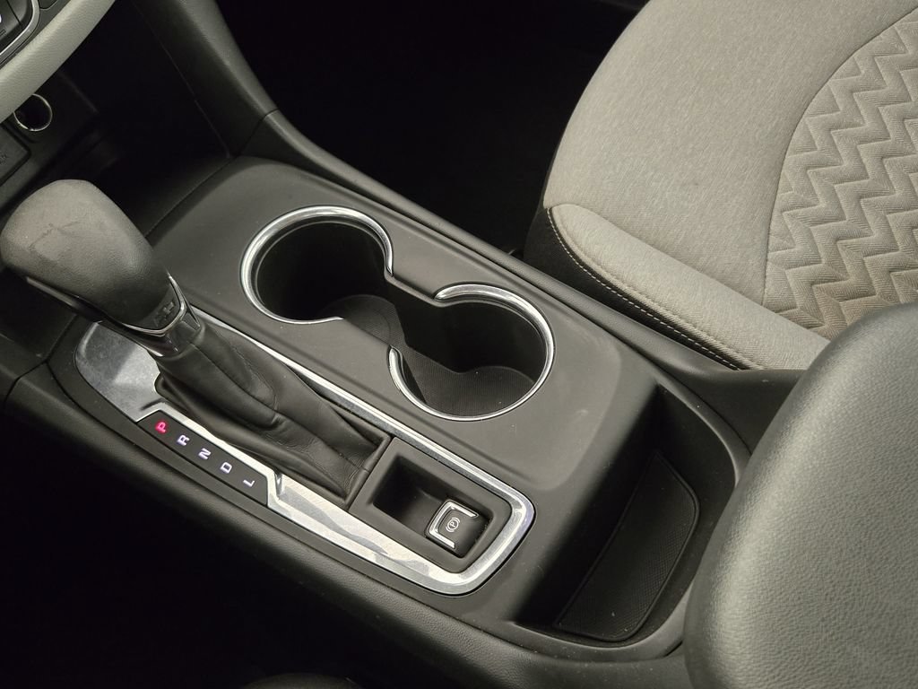 Used 2022 Chevrolet Equinox LS w/ LS Convenience Package FWD image 20
