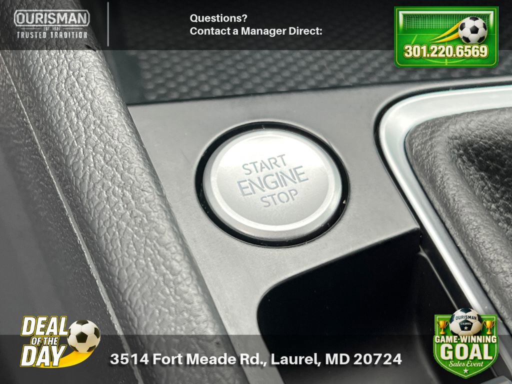 Used 2024 Volkswagen Jetta SE FWD image 25