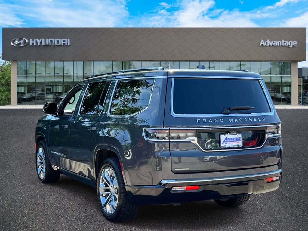 Used 2022 Jeep Grand Wagoneer Series II AWD/4WD image 6
