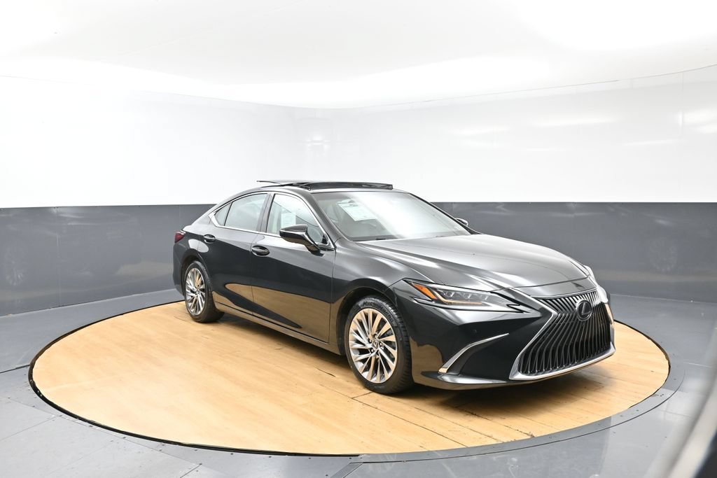 Used 2019 Lexus ES 350 Ultra Luxury w/ Accessory Package 2 FWD image 9