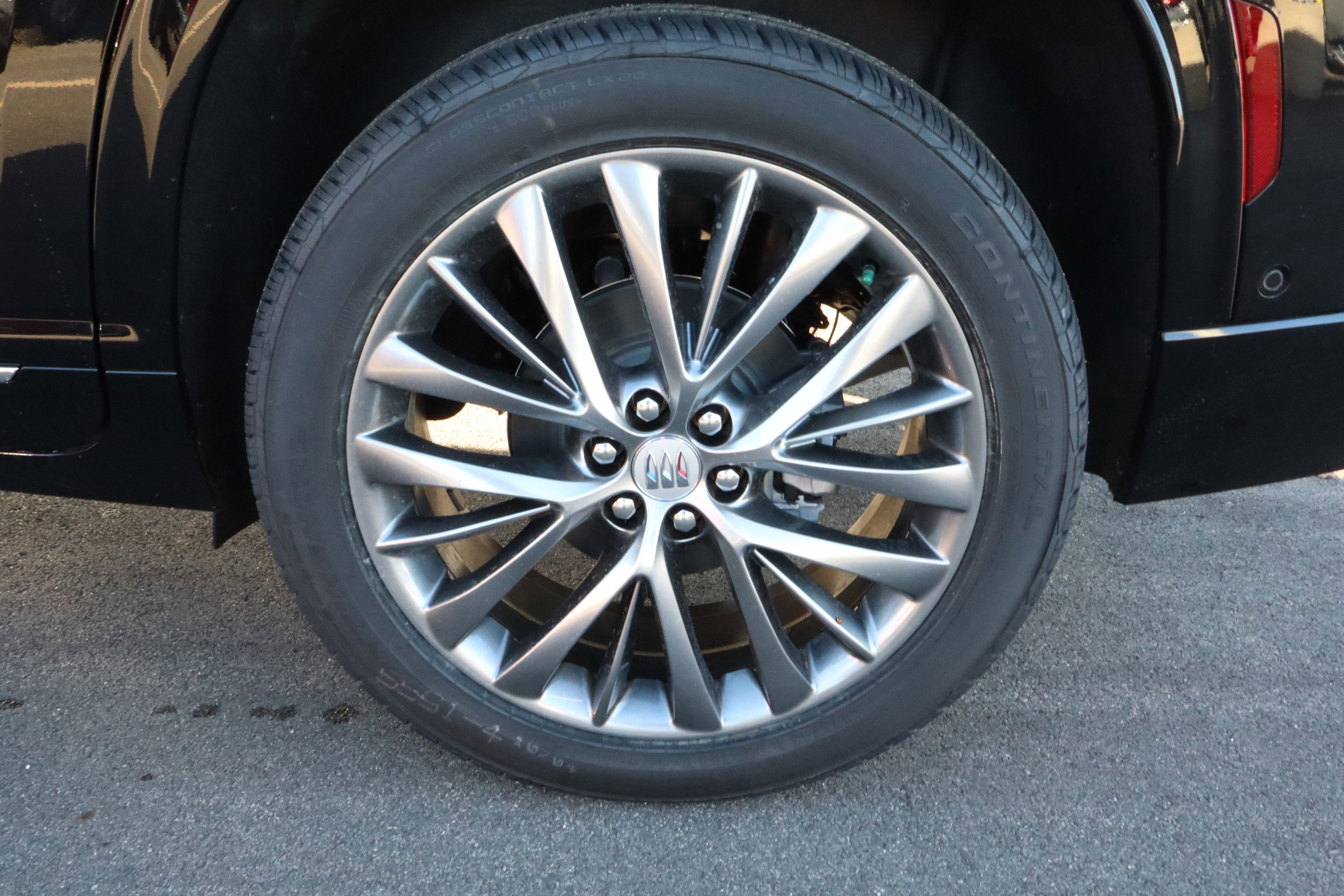 New 2026 Buick Enclave Avenir w/ Super Cruise Package image 22