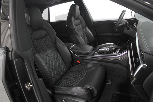 Used 2023 Audi SQ8 Prestige AWD/4WD image 18