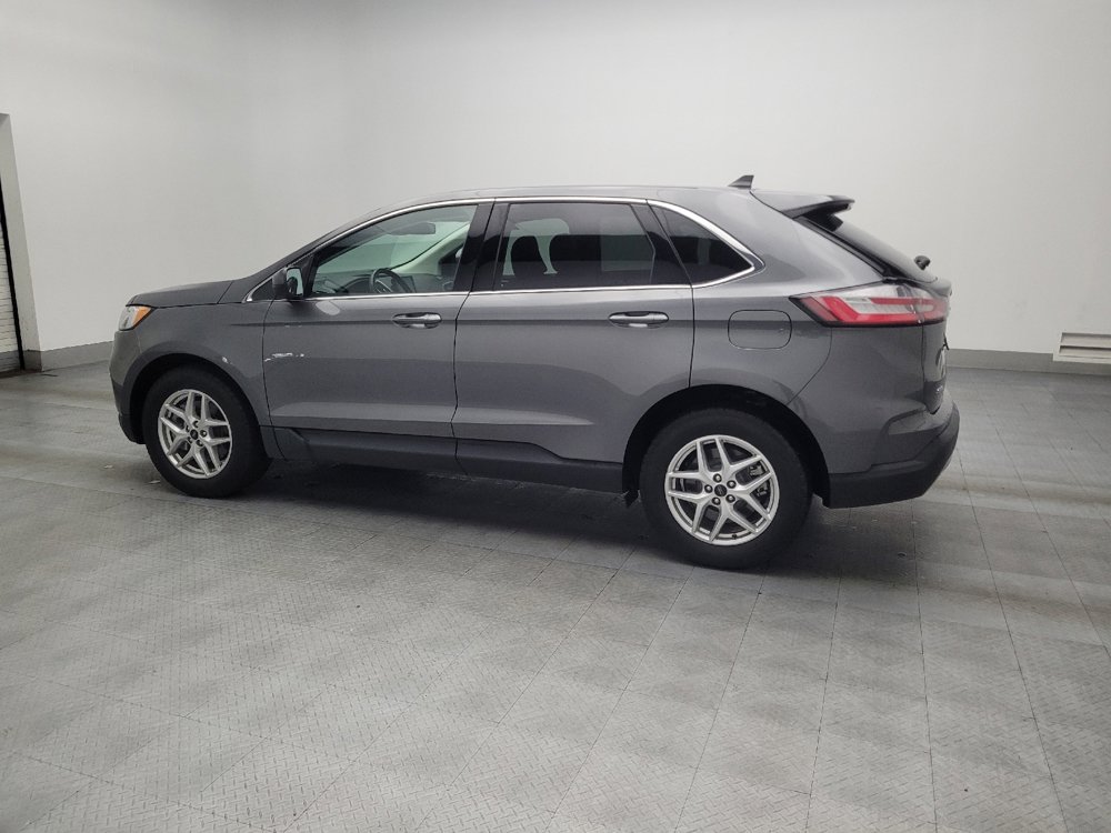 Used 2023 Ford Edge SEL w/ Convenience Package image 3