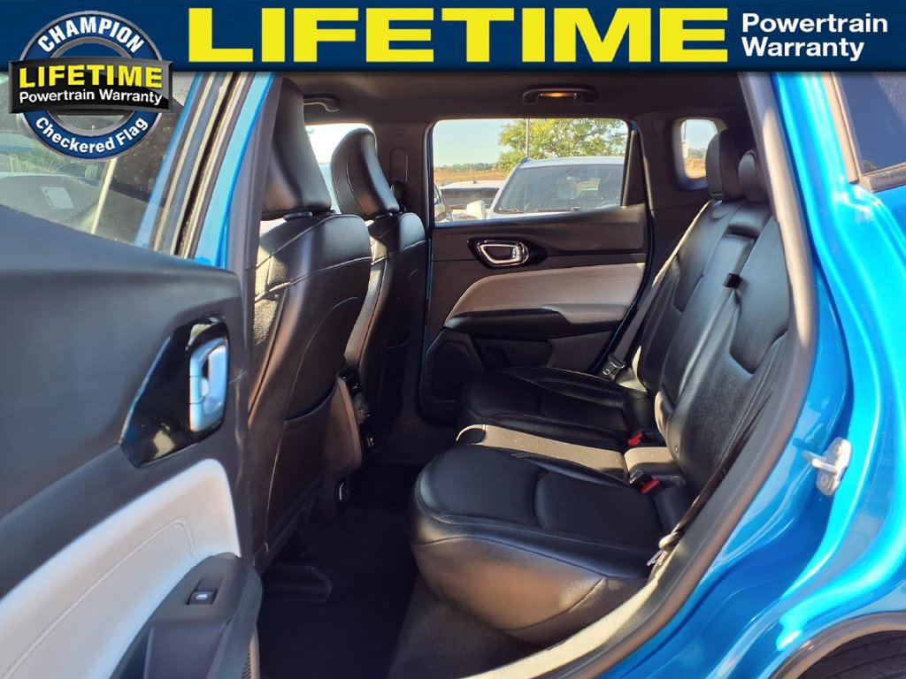 Used 2025 Jeep Compass Limited AWD/4WD image 11