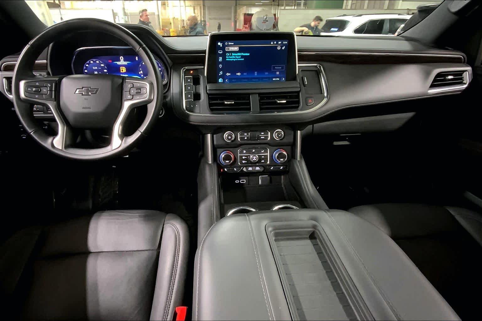 Used 2023 Chevrolet Tahoe Z71 AWD/4WD image 16