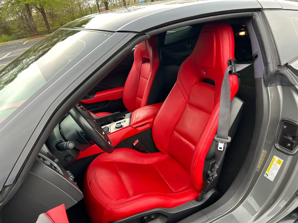 Used 2016 Chevrolet Corvette Z06 w/ 2LZ Preferred Equipment Group image 33