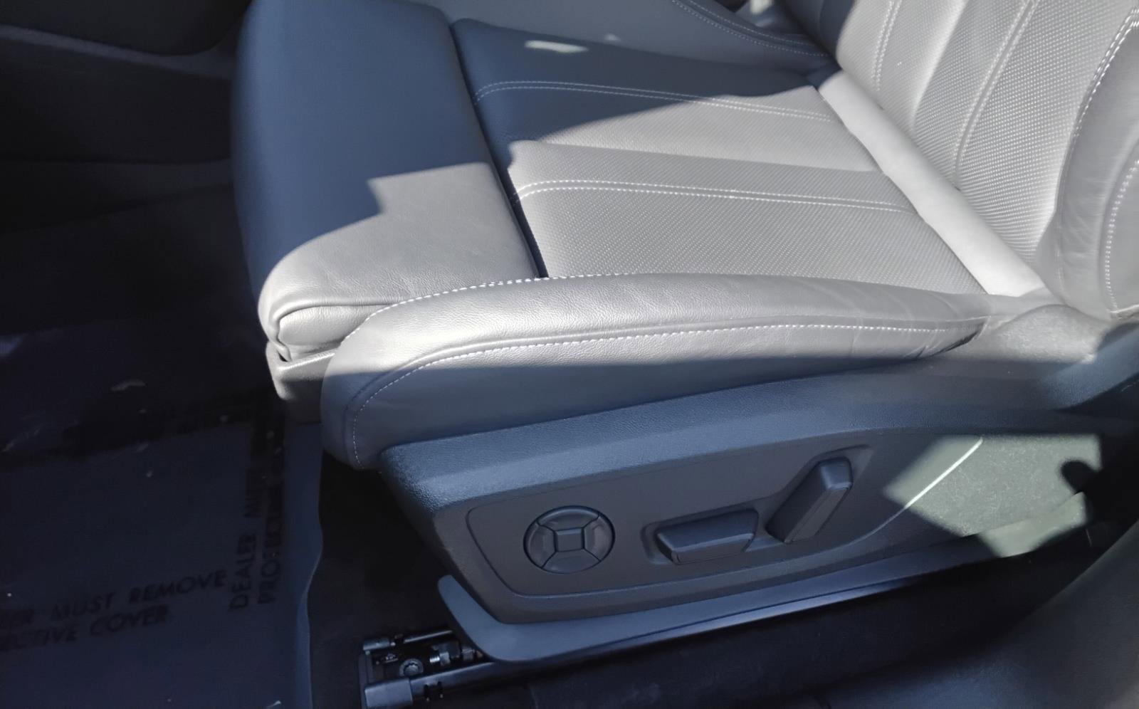 Certified 2025 Audi Q6 e-tron Premium Plus w/ Premium Plus image 18