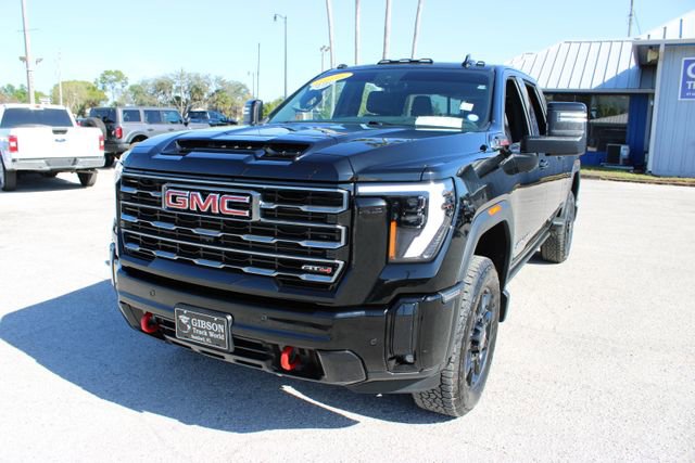 Used 2025 GMC Sierra 2500 AT4 w/ AT4 Premium Plus Package image 3