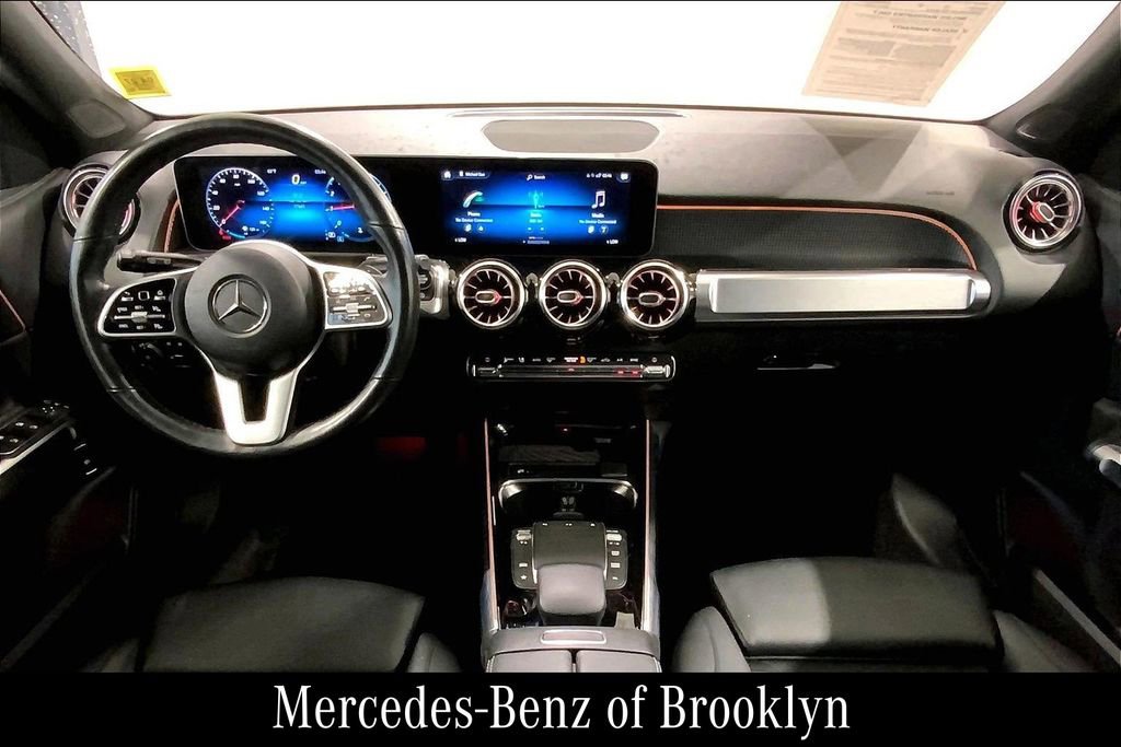 Certified 2021 Mercedes-Benz GLB 250 4MATIC image 18
