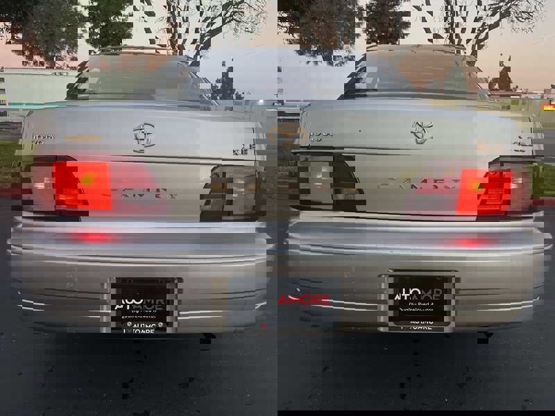 Used 1995 Toyota Camry XLE image 12