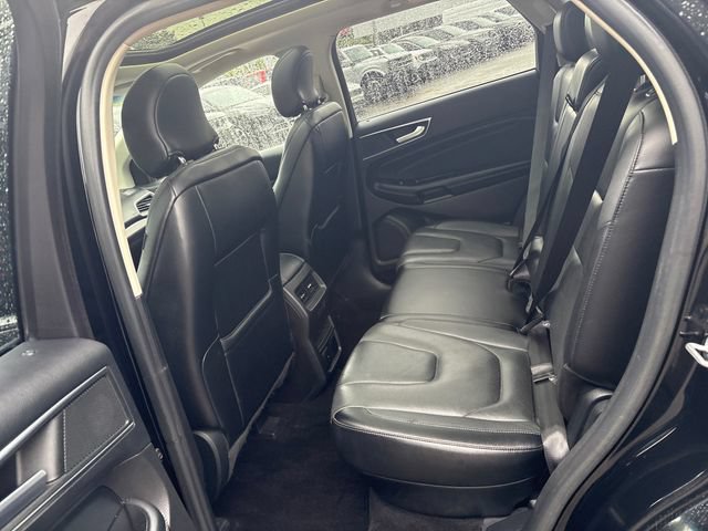 Used 2017 Ford Edge Titanium w/ Equipment Group 301A AWD/4WD image 21