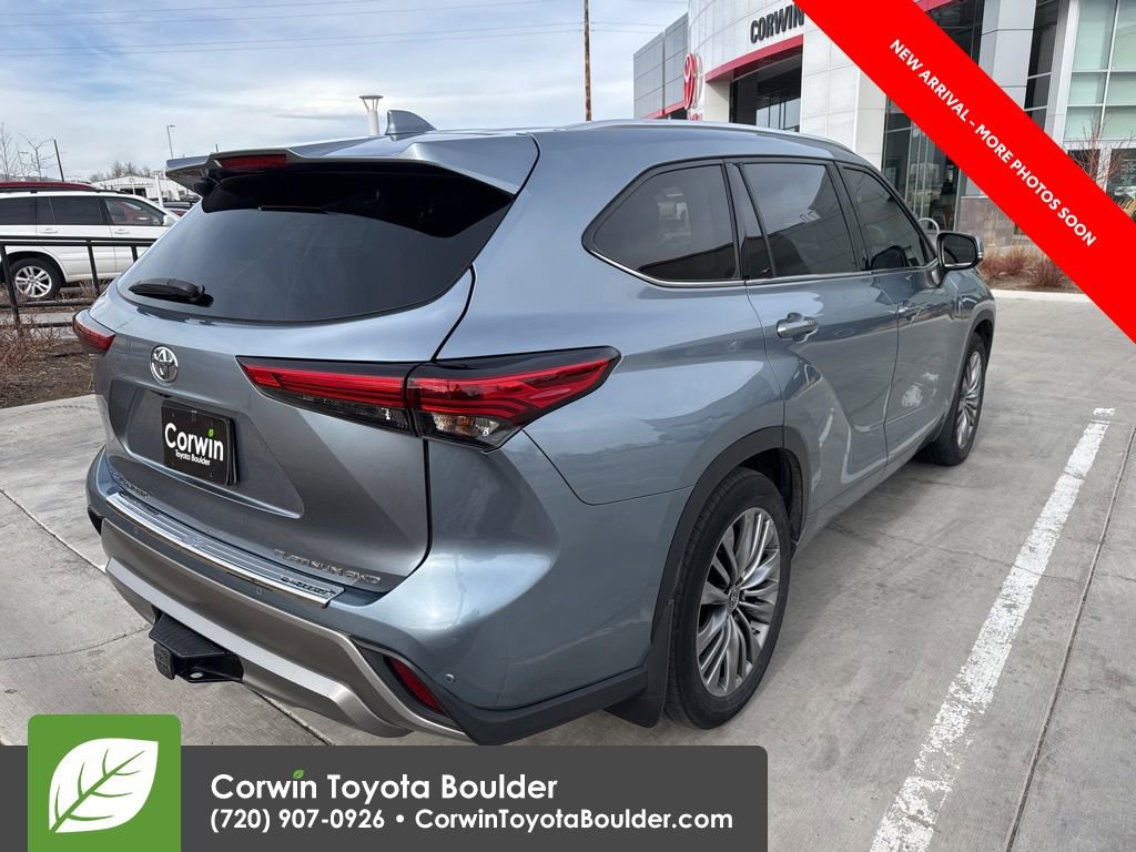 Used 2021 Toyota Highlander Platinum image 7