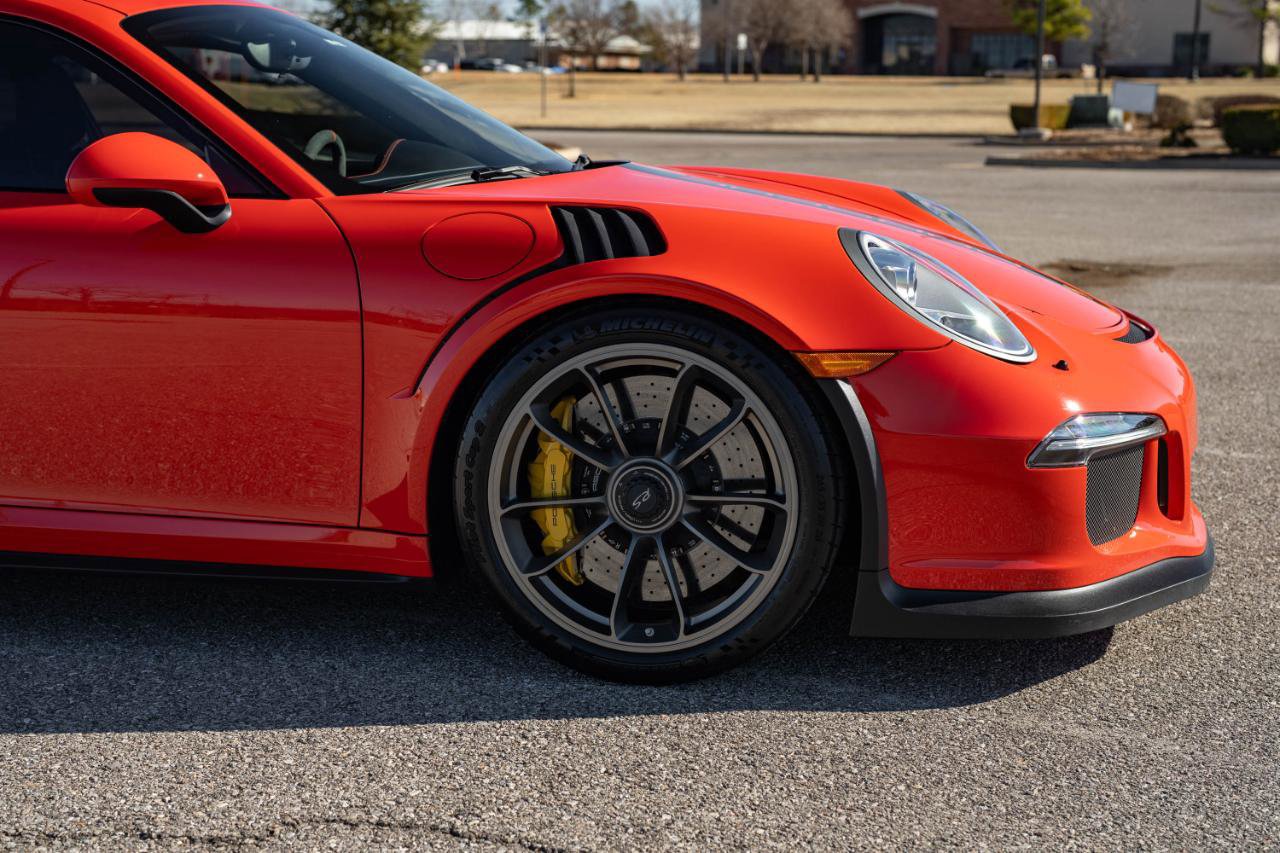 Used 2016 Porsche 911 GT3 RS RWD image 12