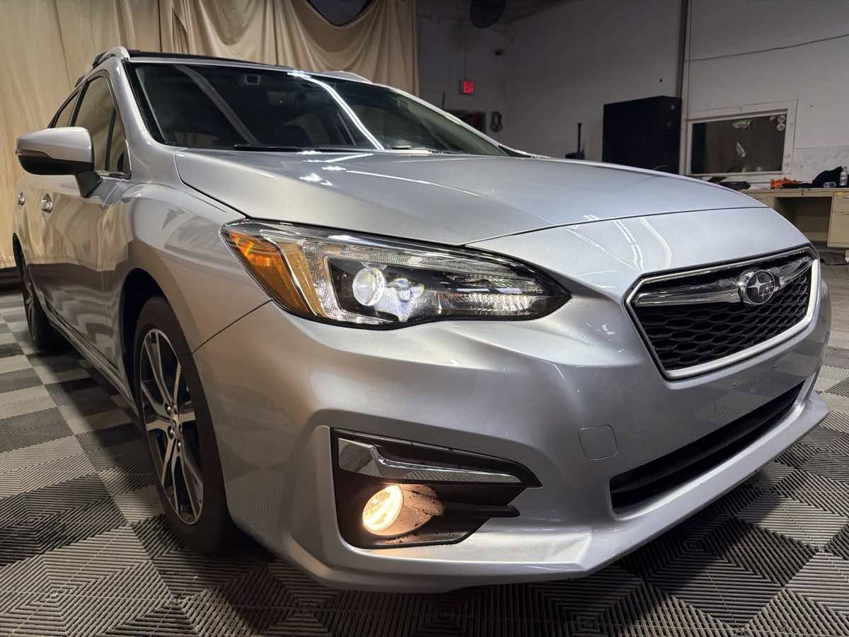 Used 2017 Subaru Impreza 2.0i Limited image 6