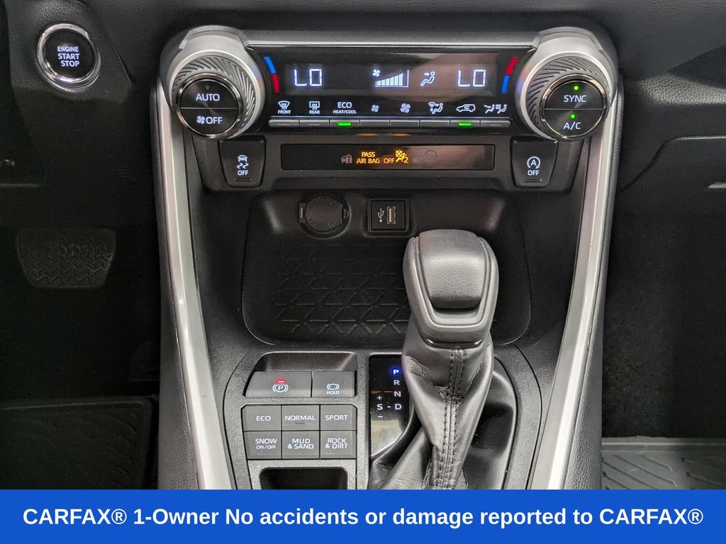 Used 2025 Toyota RAV4 XLE AWD/4WD image 19