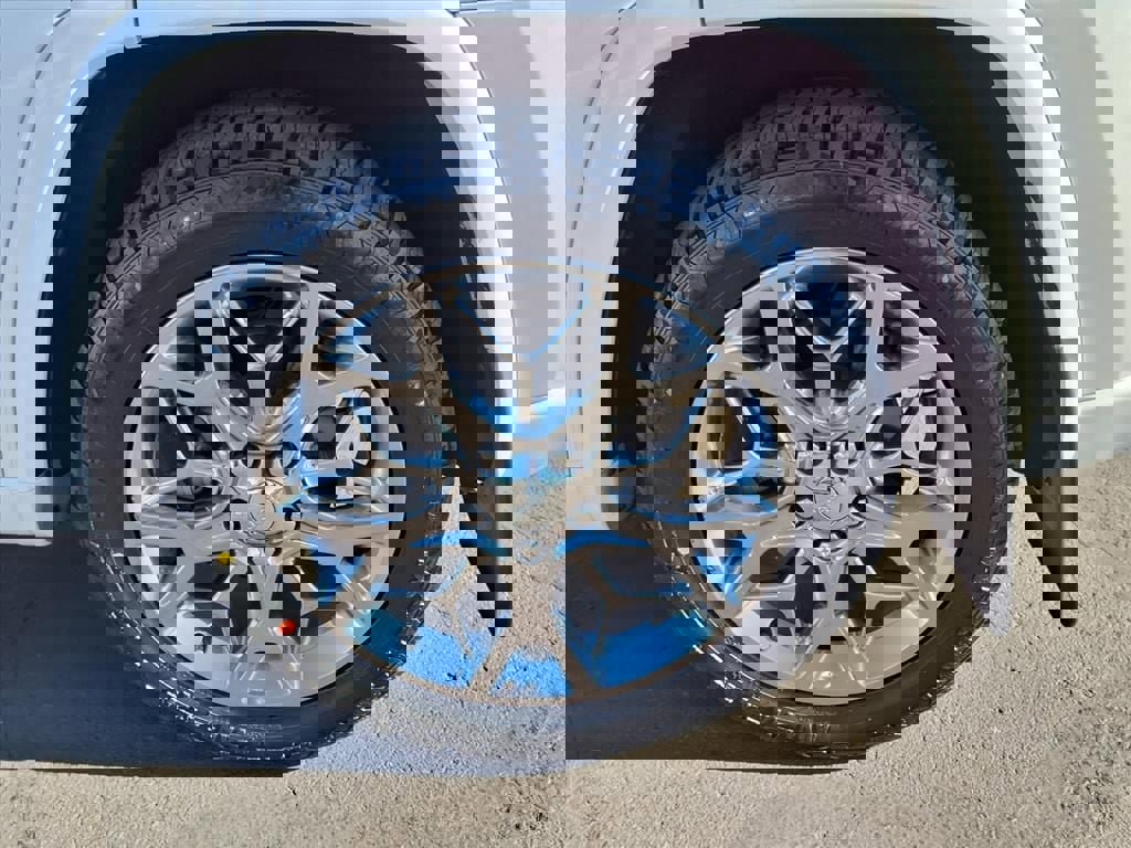 Used 2020 Jeep Grand Cherokee Overland image 16