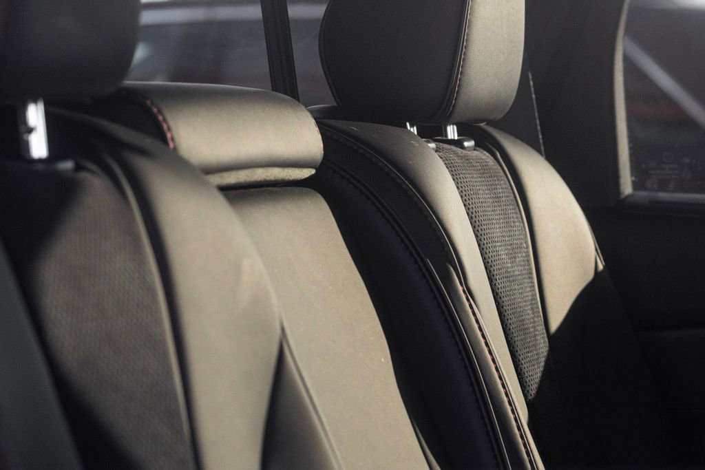 Used 2023 Acura MDX A-Spec image 48