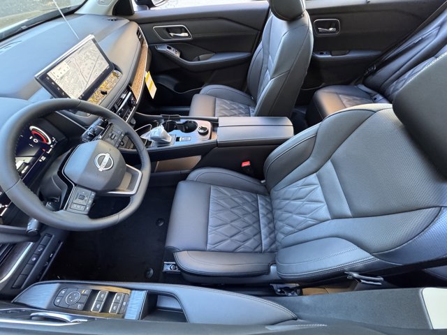 New 2026 Nissan Rogue Platinum w/ Platinum Premium Package image 31