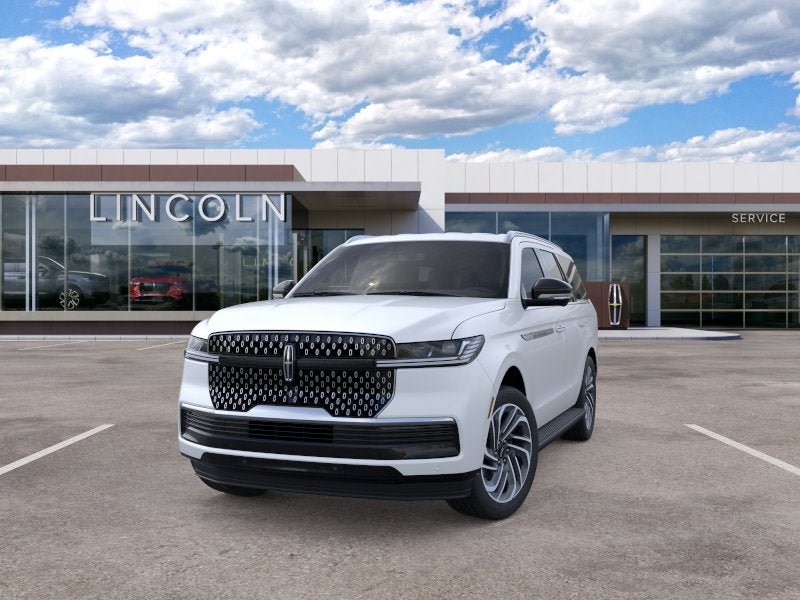 New 2026 Lincoln Navigator Premiere AWD/4WD image 3