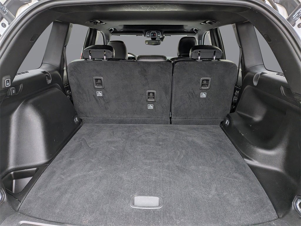 Used 2023 Jeep Grand Cherokee Altitude image 13