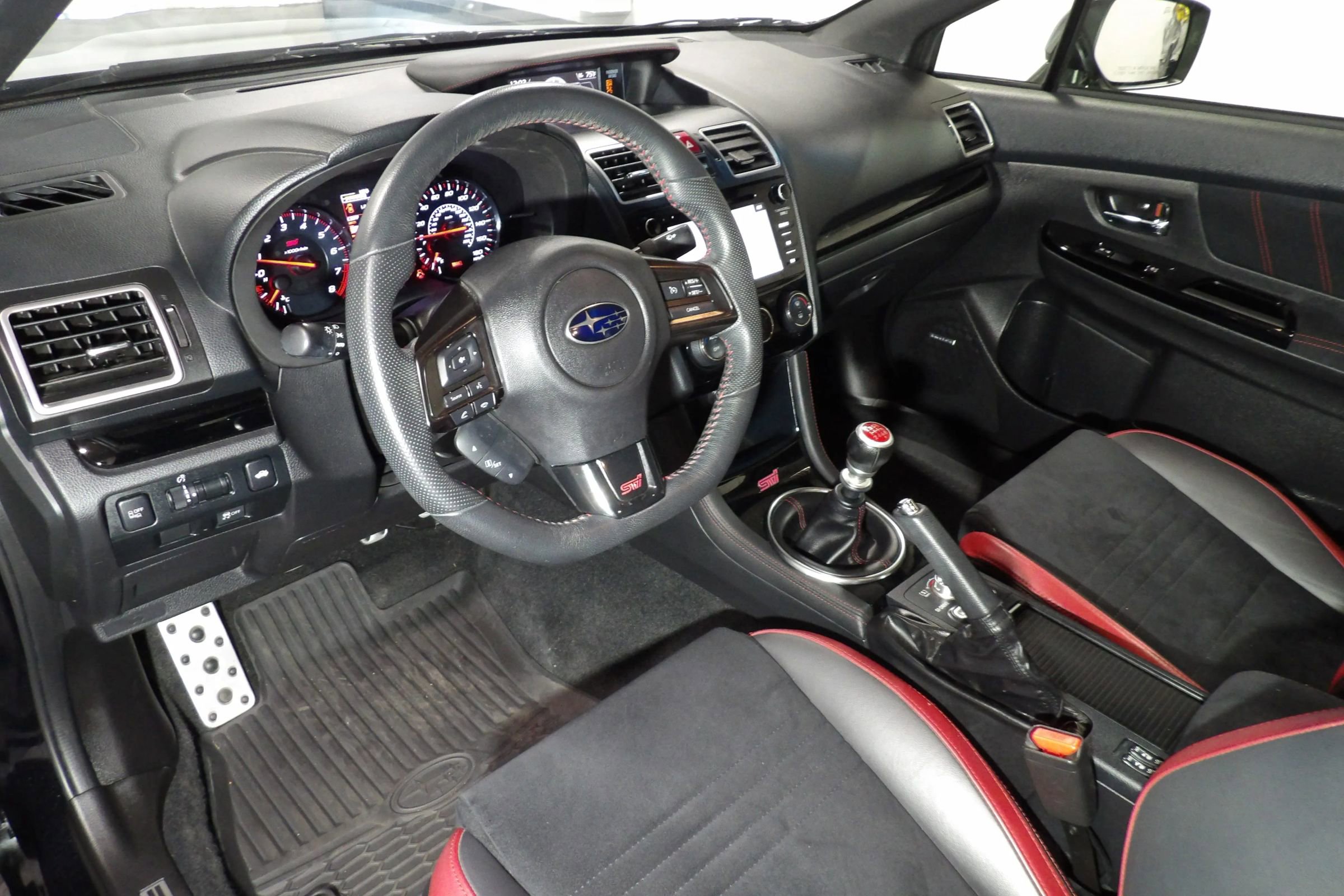 Used 2020 Subaru WRX STI Limited AWD/4WD image 9