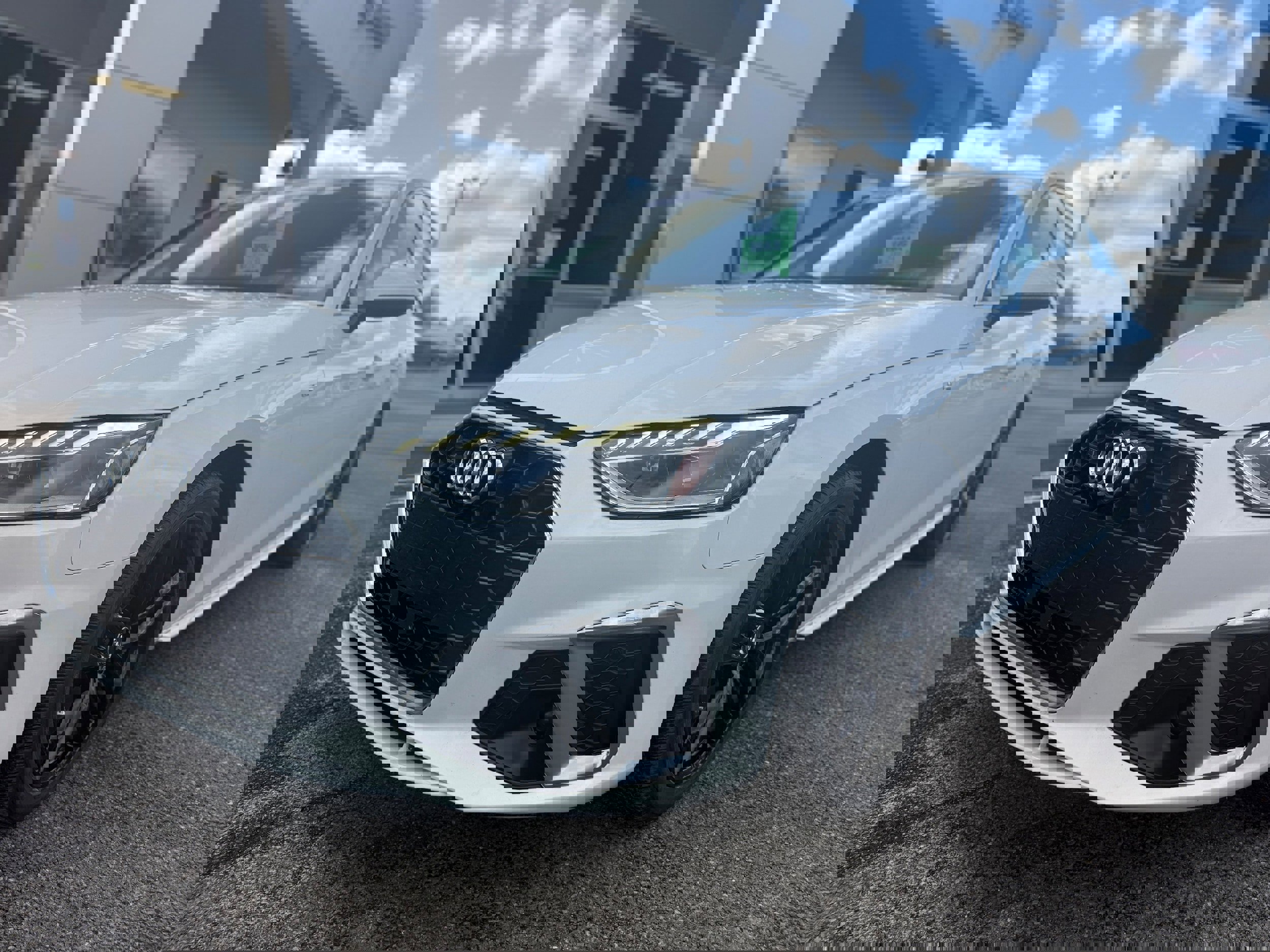 Used 2020 Audi A4 2.0T Premium Plus w/ Premium Plus Package image 3