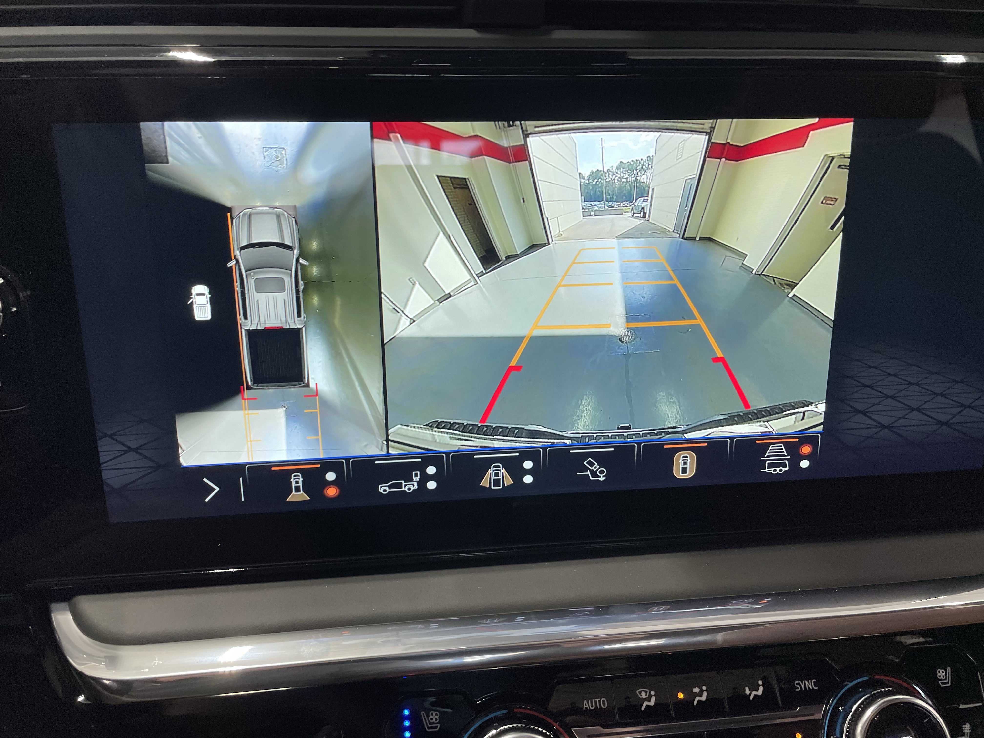 New 2026 GMC Sierra 1500 Denali Ultimate AWD/4WD image 17