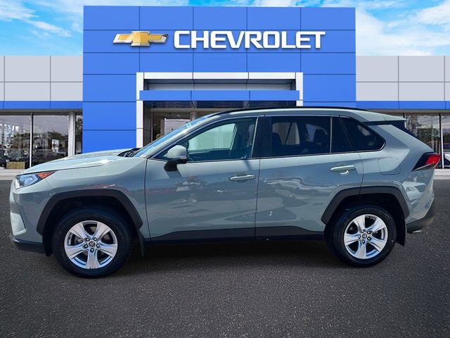 Used 2020 Toyota RAV4 XLE w/ All Weather Liner Package AWD/4WD image 7