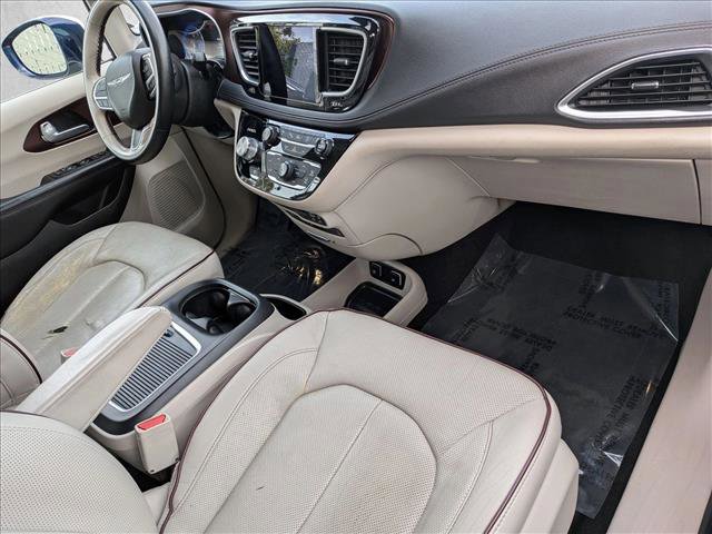Used 2017 Chrysler Pacifica Limited w/ UConnect Theater Package image 20