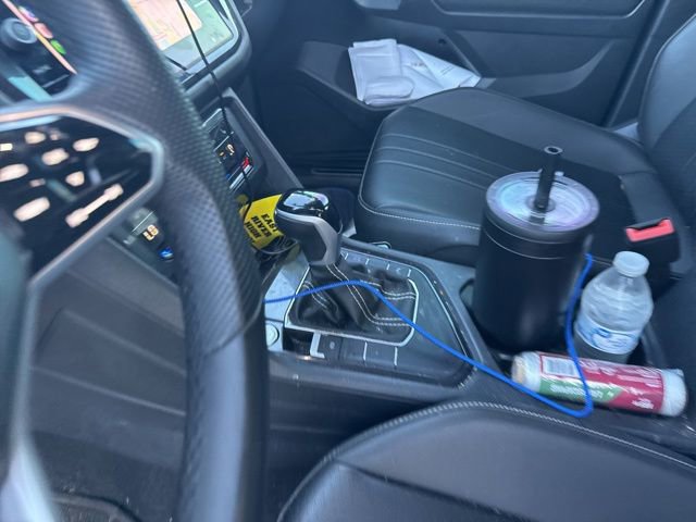 Used 2024 Volkswagen Tiguan SE R-Line image 12