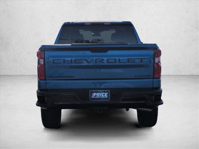 Used 2024 Chevrolet Silverado 1500 Custom Trail Boss w/ Turbomax Blackout Package AWD/4WD image 7