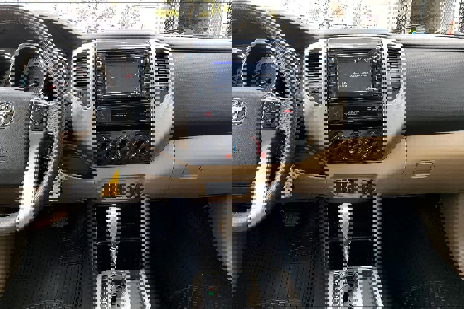 Used 2015 Toyota Tacoma PreRunner image 7