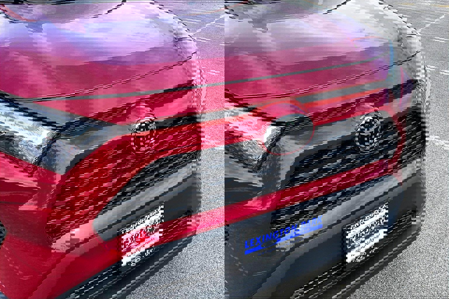 Used 2025 Toyota RAV4 XLE w/ Convenience Package AWD/4WD image 33