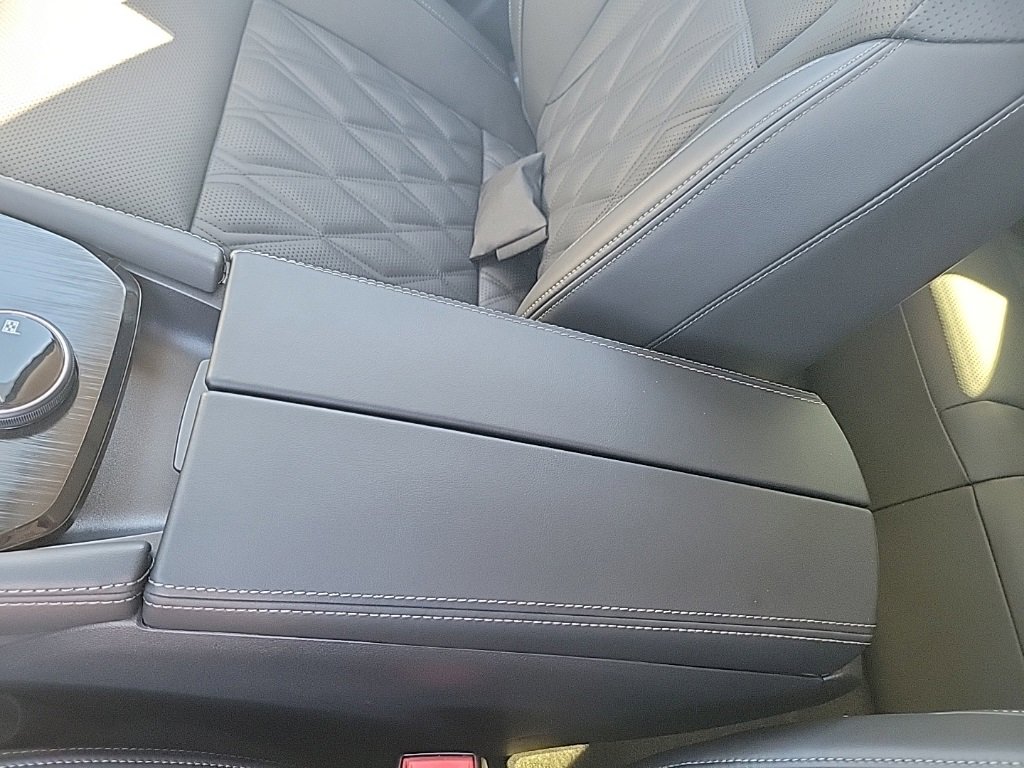 New 2026 Nissan Rogue SV image 30