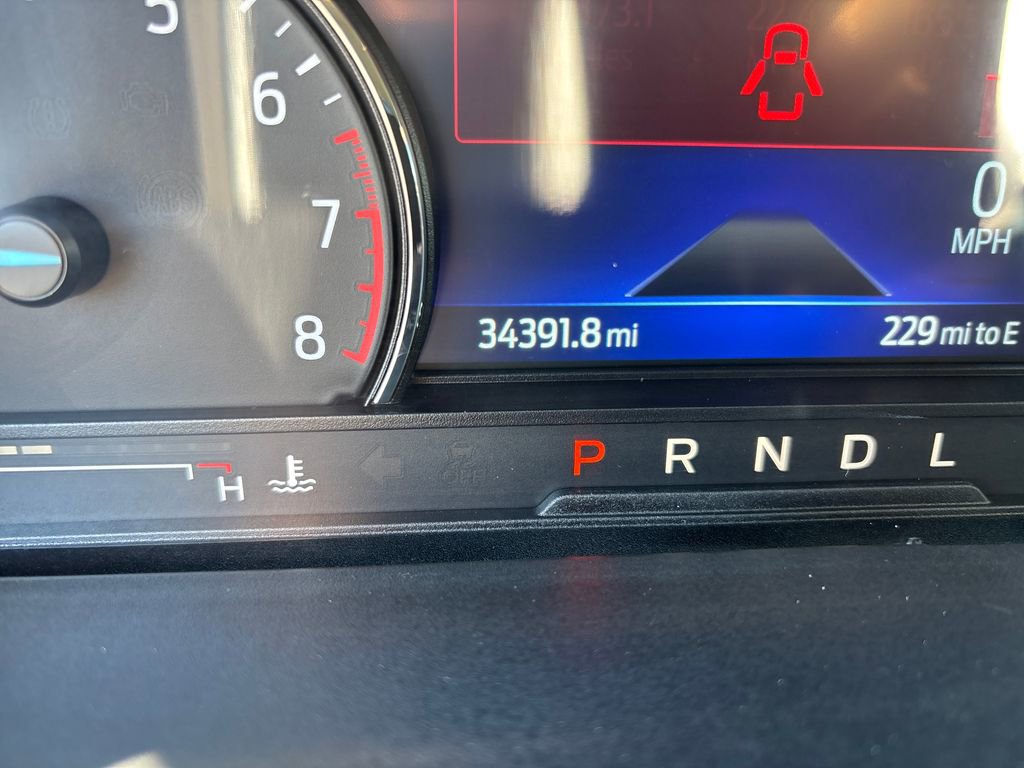 Used 2022 Ford Explorer Limited w/ Equipment Group 301A image 17