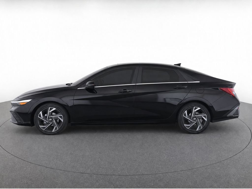 New 2026 Hyundai Elantra Limited FWD image 6
