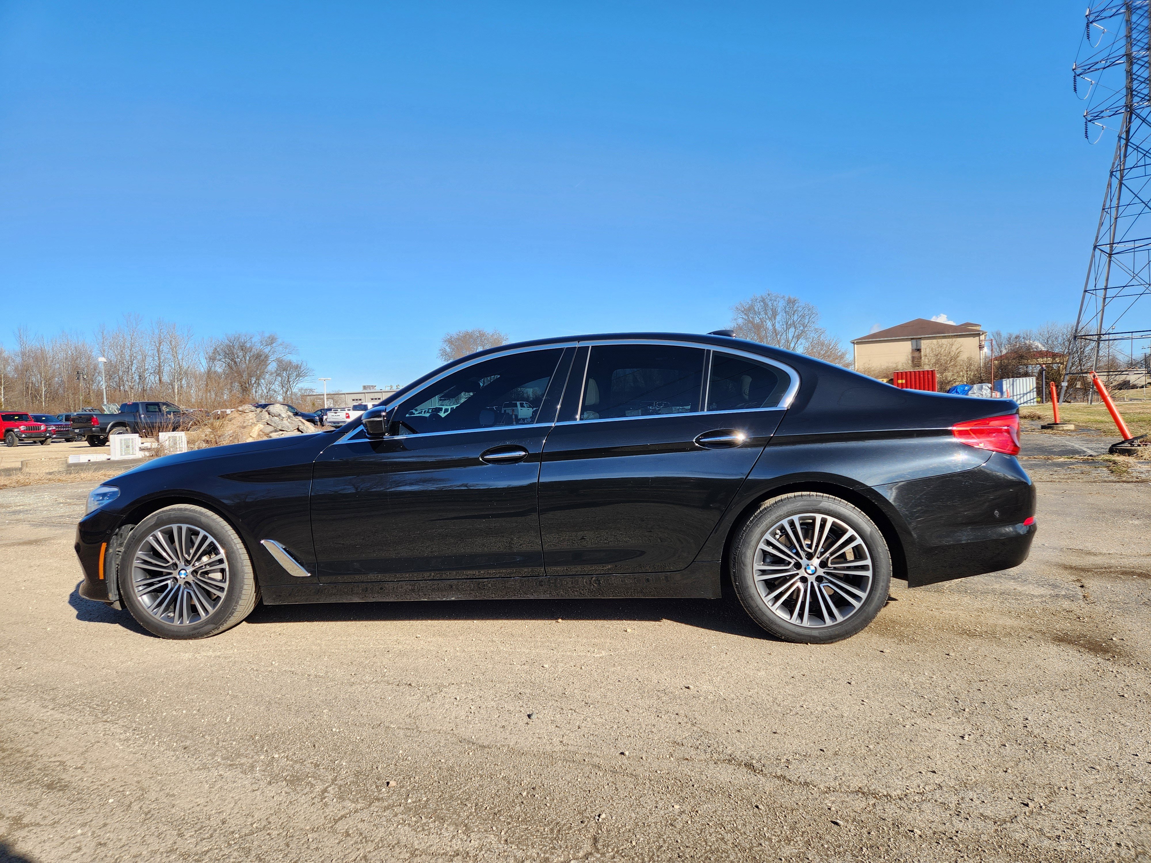 Used 2017 BMW 530i xDrive image 17