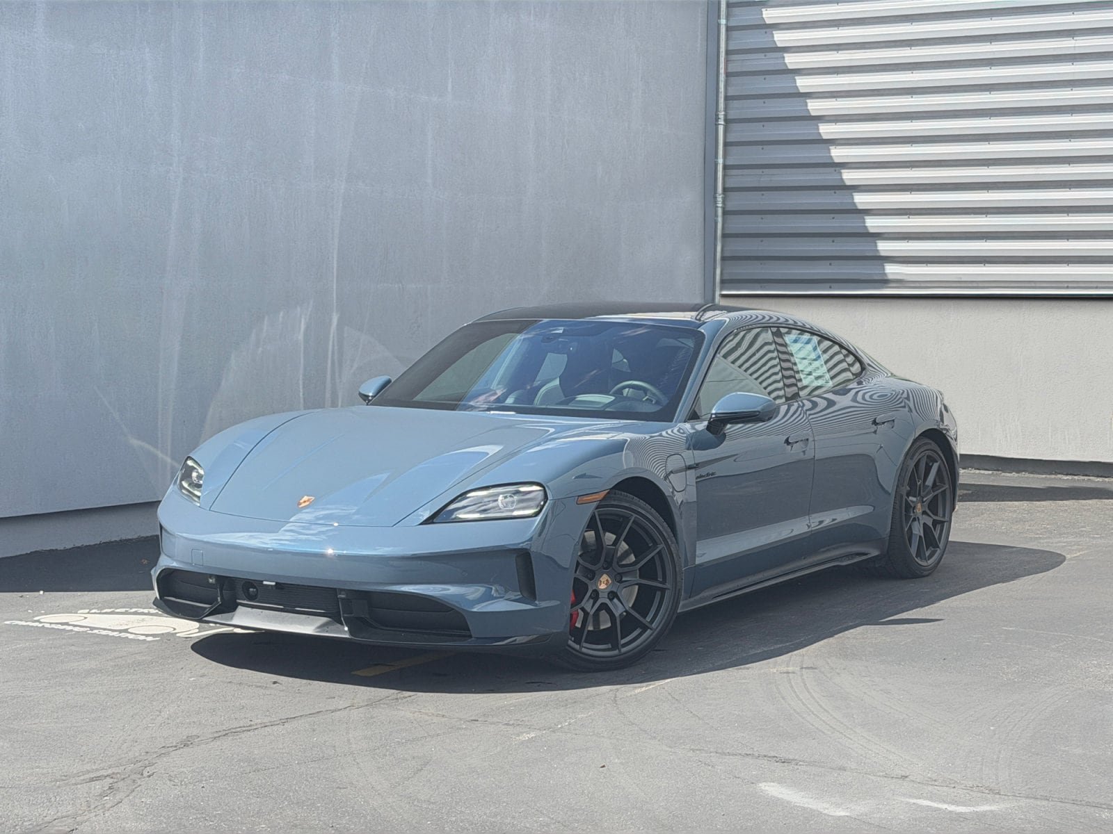 New 2026 Porsche Taycan GTS AWD/4WD image 1