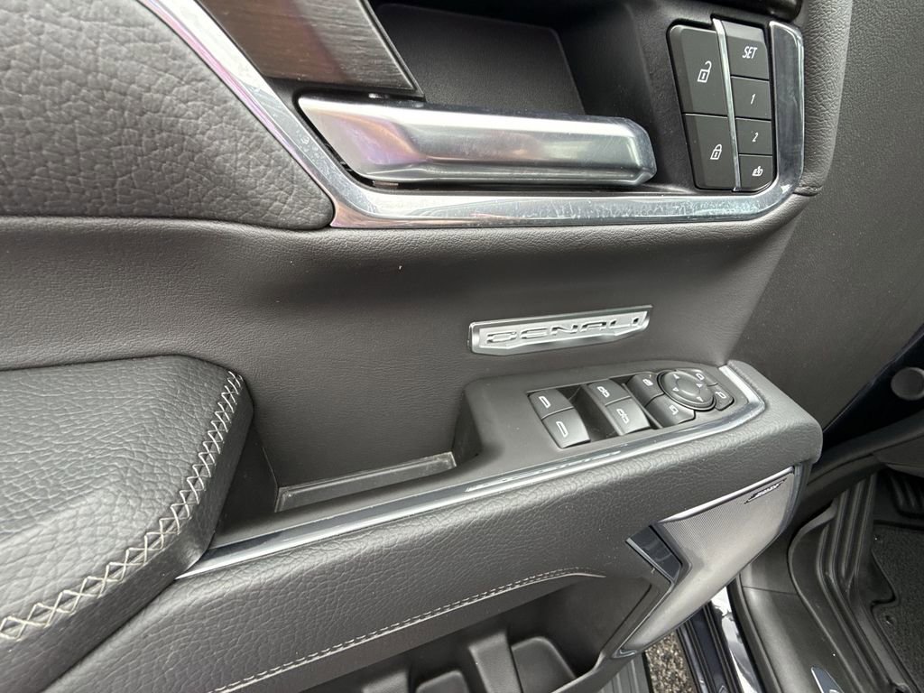 Certified 2025 GMC Sierra 1500 Denali w/ Denali Reserve Package image 30