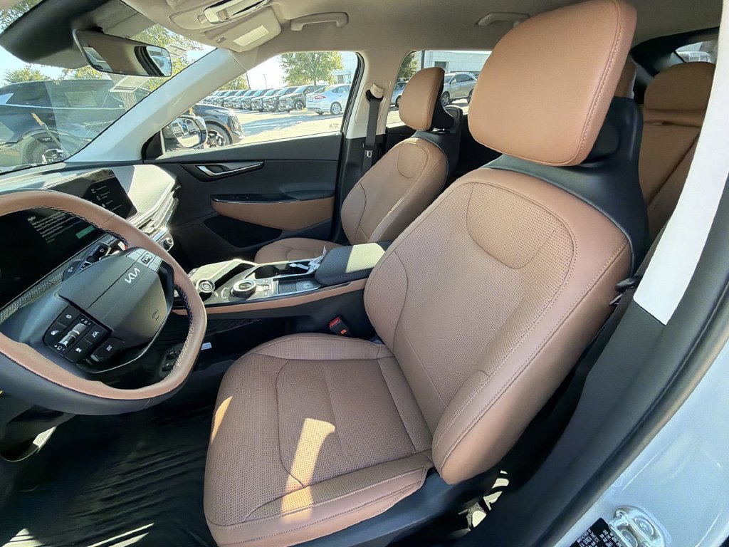 New 2026 Kia EV6 Wind AWD/4WD image 14